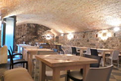 Bar/Trattoria di 150 mq inserito in Palazzo Storico
