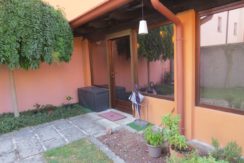 CASA IN LINEA RECENTEMENTE RISTRUTTURATA