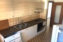 Appartamento bicamere arredato di cucina