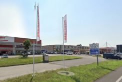 Ampio ufficio su statale