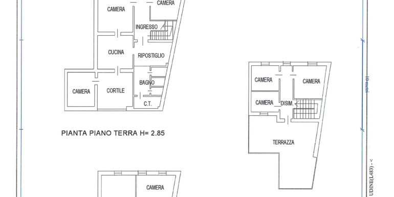 Casa indipendente su tre piani con terrazza panoramica in centro città