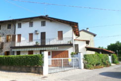 Casa tricamere