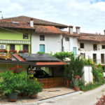 Casa in linea con 70mq di giardino