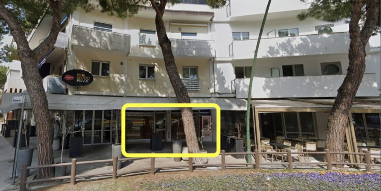 Tabacchi e giornali in centro a Lignano Sabbiadoro