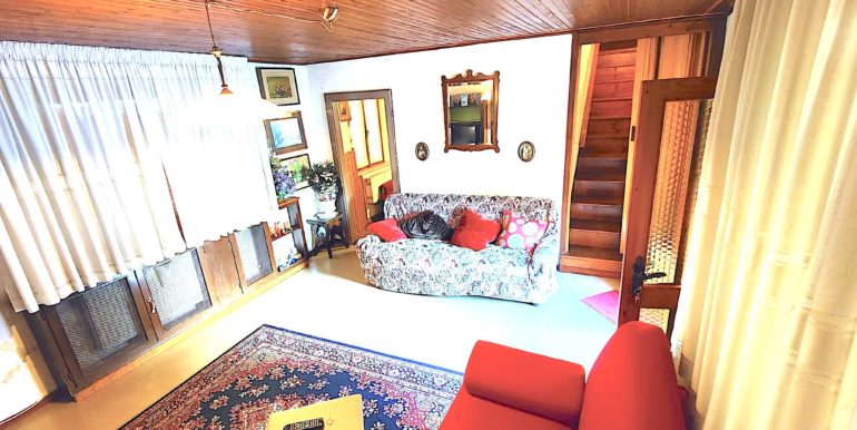 Casa Terra-Cielo con cortile e garage