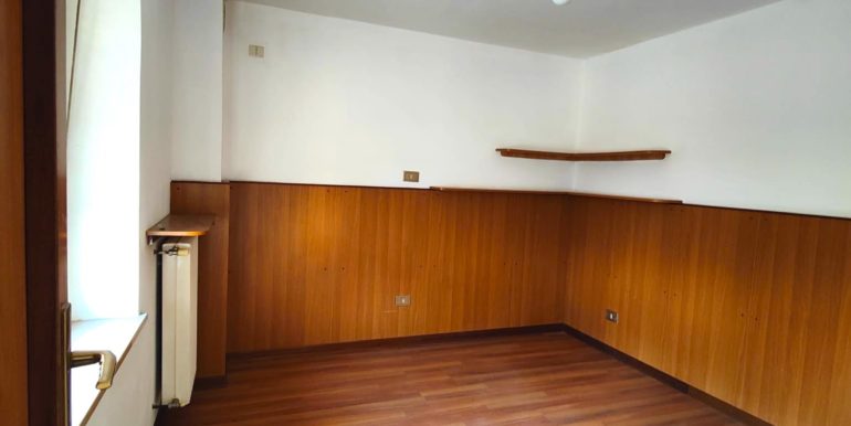 Casa in linea di testa