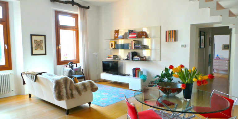 Esclusivo appartamento con bellissime finiture e cura dei dettagli
