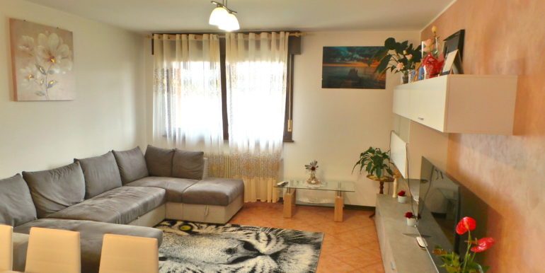 Bicamere con doppia terrazza