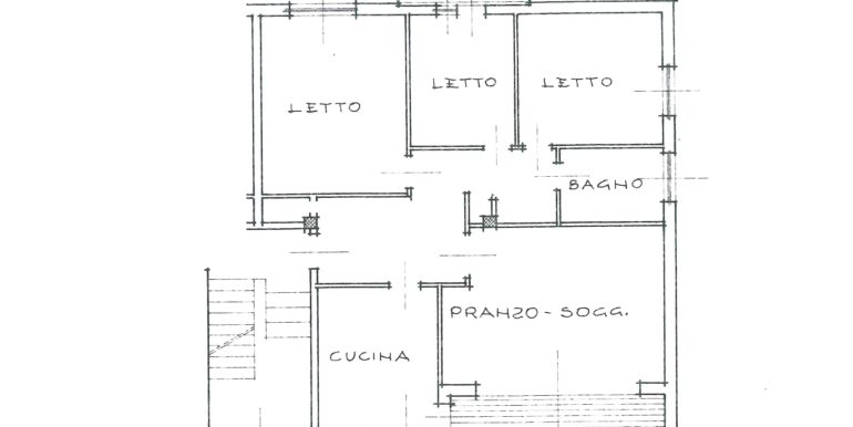 Tricamere con terrazza garage cantina