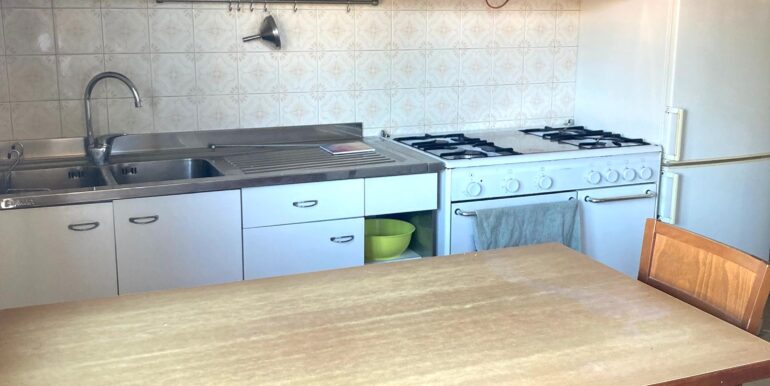 Tricamere con terrazza, garage e cantina