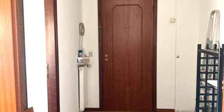 Tricamere con terrazza, garage e cantina