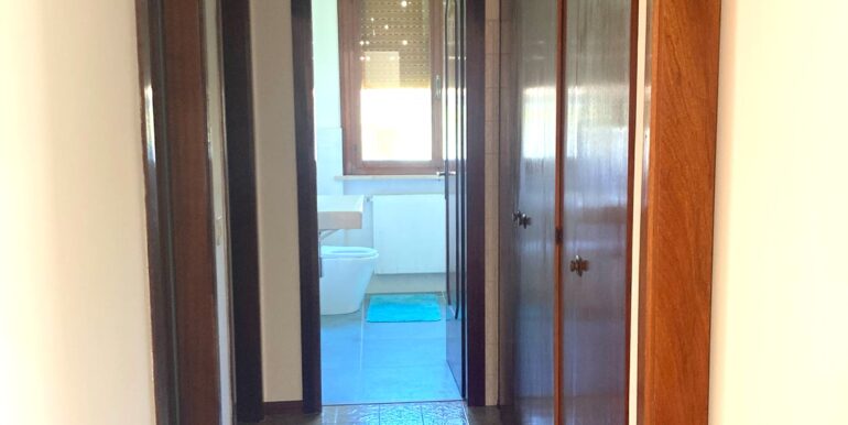 Tricamere con terrazza, garage e cantina