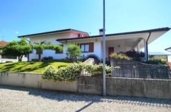 Villa singola con ampia taverna