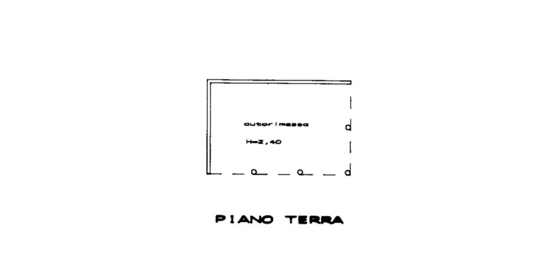 Villa tricamere più studio triplo garage