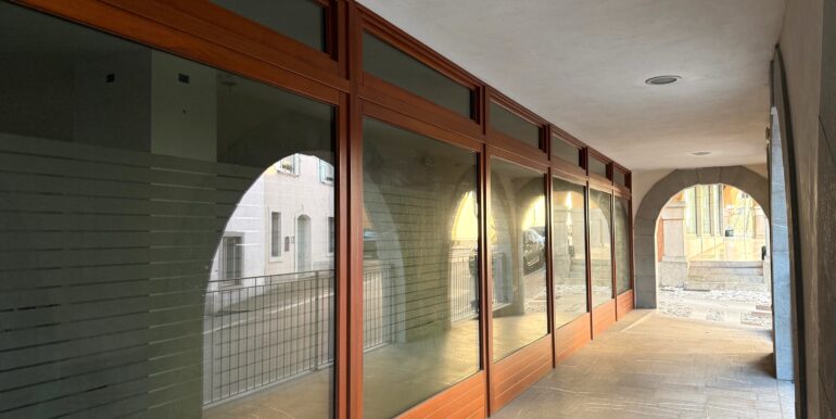 Locale commerciale di 250mq primo ingresso