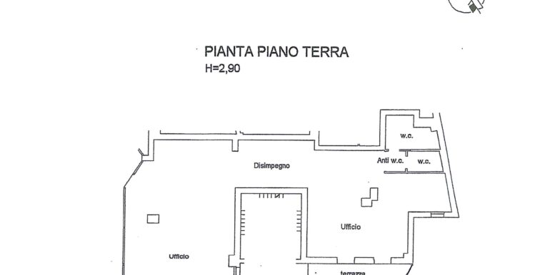 Locale commerciale di 250mq primo ingresso