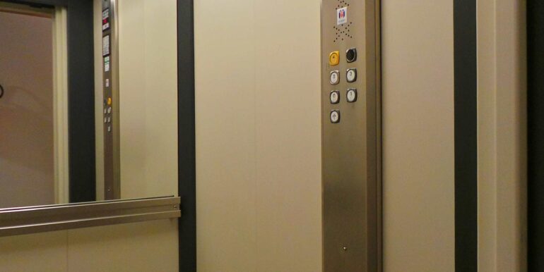 Appartamento bicamere con terrazzo vivibile
