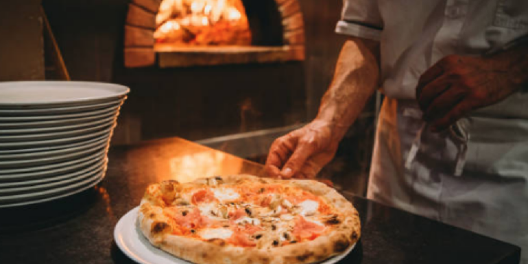 Cessione pizzeria storica a Udine nord con terrazza