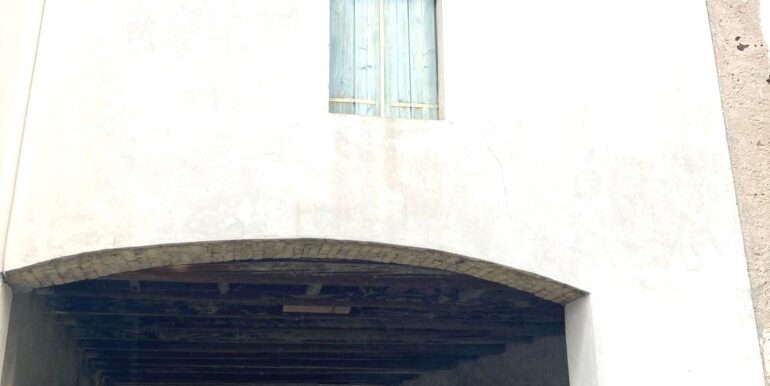 Rustico da ristrutturare in Via Angoria