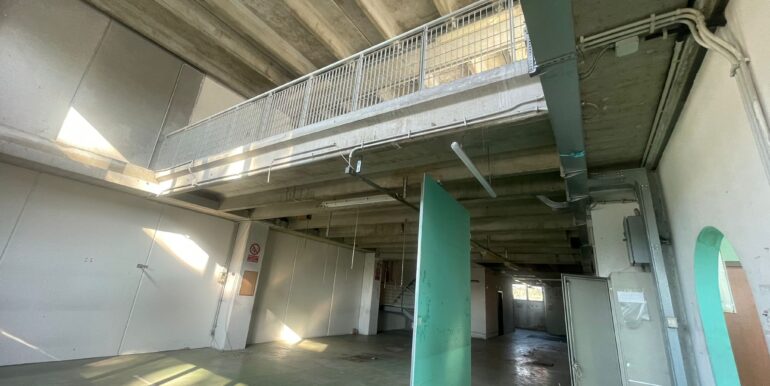 Capannone di 500mq a Udine