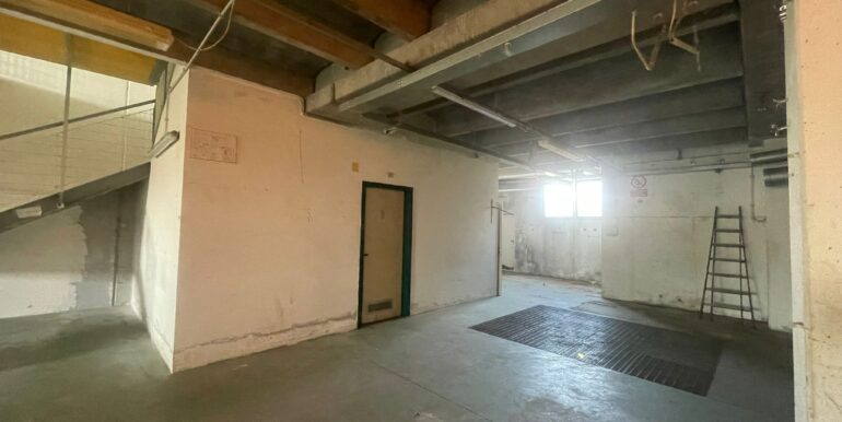 Capannone di 500mq a Udine