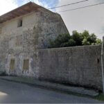 Palazzina cielo terra con locali accessori e ampio scoperto