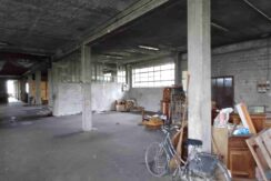 Capannone 1010mq con ampio scoperto