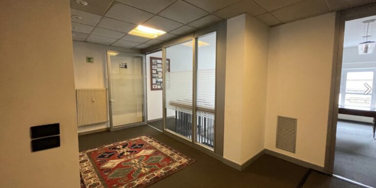 Ampio ufficio indipendente