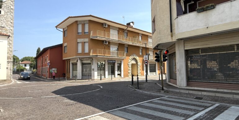 Negozio di 70mq posizione centrale