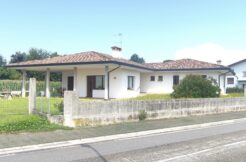 Villa indipendente tricamere con giardino e taverna