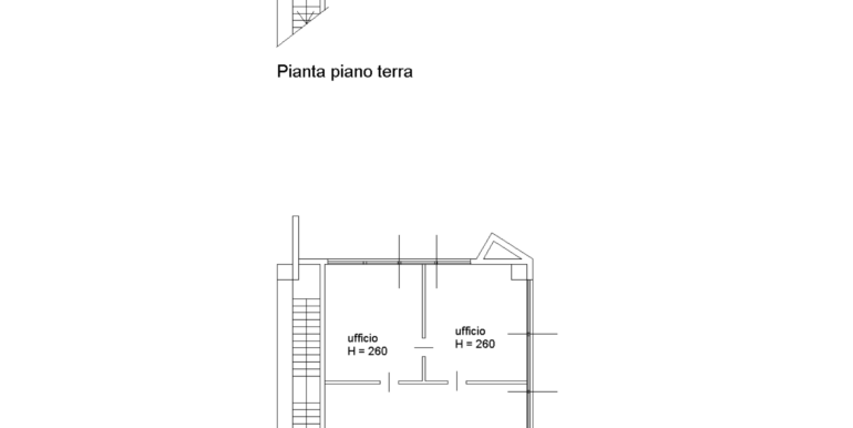 Ufficio su due livelli con magazzino