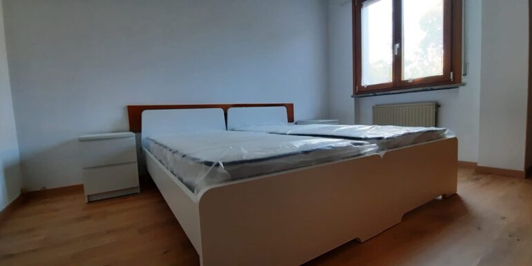 Mini appartamento arredato con garage e cantina