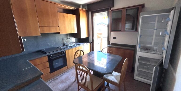 Bicamere con grande terrazza