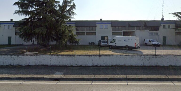 Capannone industriale a reddito - opportunità di investimento