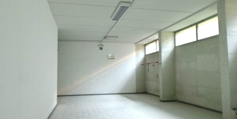 Garage doppio con magazzino