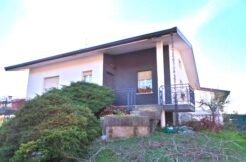 Villetta indipendente bicamere più studio