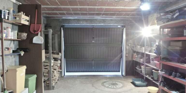 Villetta indipendente bicamere più studio