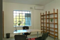 Ufficio in coworking con parcheggio