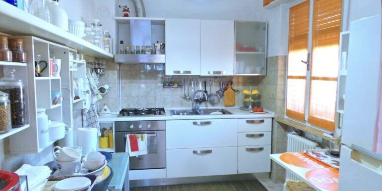 Villetta indipendente bicamere più studio