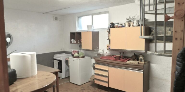 Villetta indipendente bicamere più studio