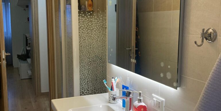 Appartamento bicamere ristrutturato in Viale Europa Unita