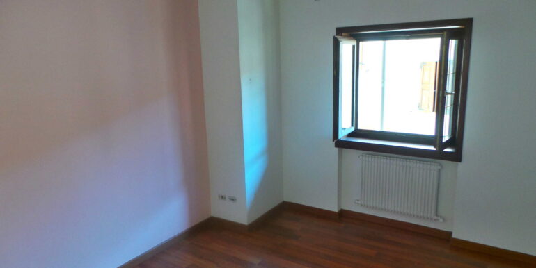 Tricamere più studio in pieno centro