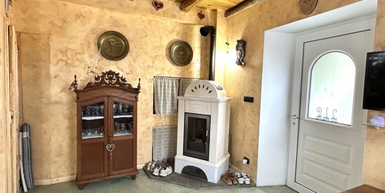 Casa cielo-terra ristrutturata