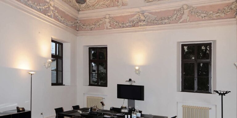 Ufficio di 300mq in palazzo storico