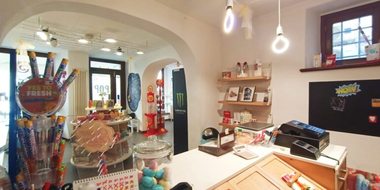 Cessione attività di Candy Store