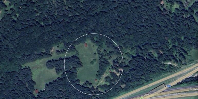 Terreno per villaggio chalet o glamping