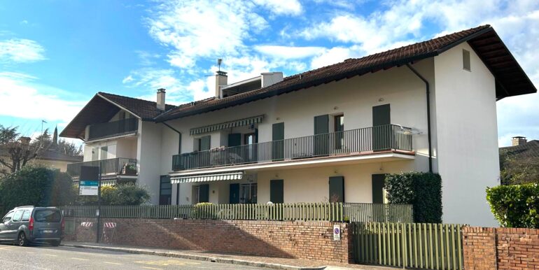 Appartamento bilivelli con terrazze