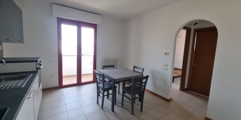 Mini appartamento arredato - SOLO REFERENZIATI!