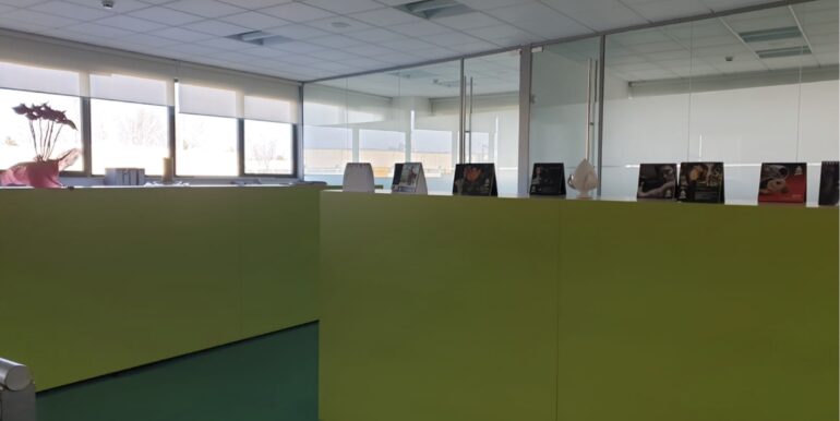 Ufficio 480mq in locazione Martignacco