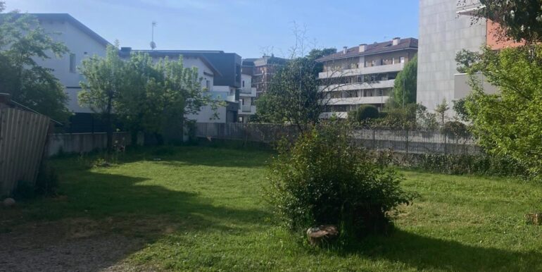 Terreno edificabile situato in zona urbanistica B3